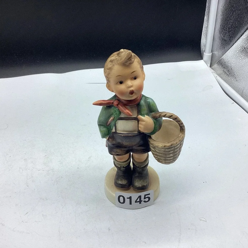 Hummel Goebel #145 Little Helper Boy & Basket Figurine Pre-WW2? Germany Rare TMK